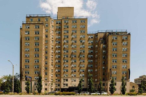 Barnes-Jewish Hospital Short-term Housing Rentals + Housewares
